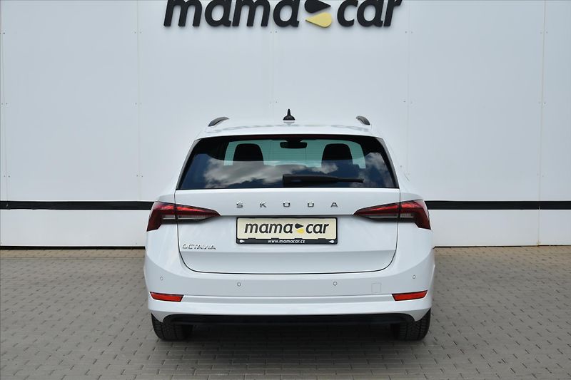 Škoda Octavia 1.5 TSI 110kW LED AMBITION+ ČR - fotka 6 z 28
