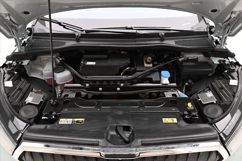 Škoda Enyaq iV 80kW 195kW 4x4 SoH 89% Záru - fotka 9 z 31