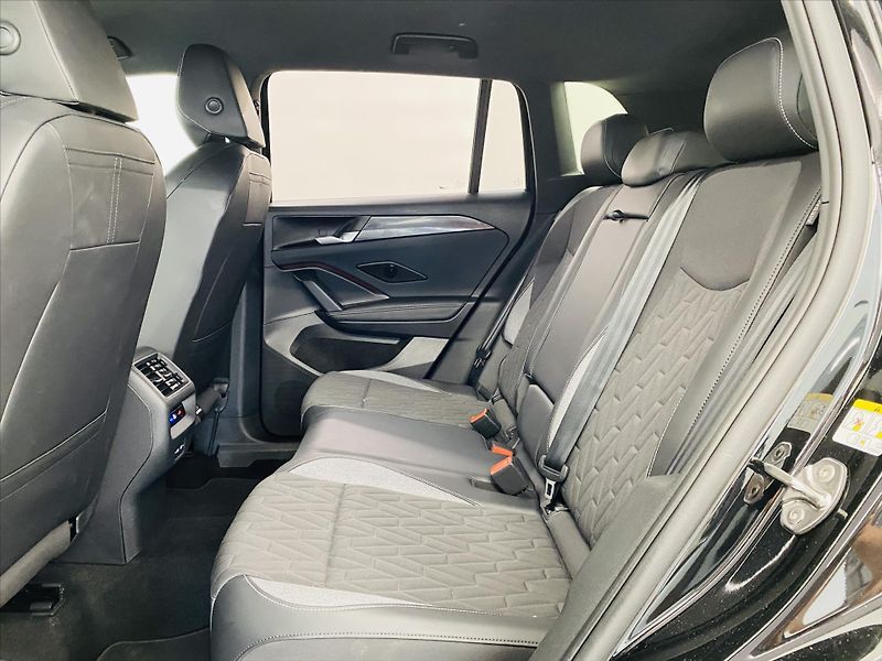 Volkswagen Tiguan 2,0 TDI DSG 110 kW Head Up Lif - fotka 6 z 27