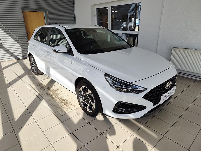 Hyundai i30 (2025) 1.5 DPi 71kW Smart MT - fotka 5 z 21