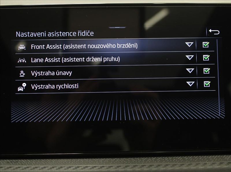 Škoda Kamiq 1,0 TSi DSG Monte C. 8660km! - fotka 12 z 25