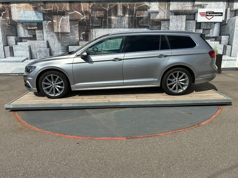 Volkswagen Passat (2018) 2.0TDi, 110KW, R-LINE, ACC,DPH - fotka 4 z 24