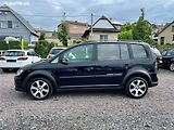 Volkswagen Touran (2007) Cross 1.4 TSI 125 kW DSG - náhled 8