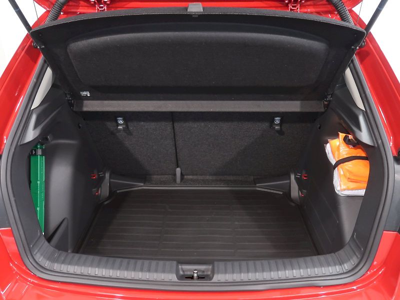 Škoda Fabia (2025) SELECTION 1.0TSI 70KW - fotka 36 z 38