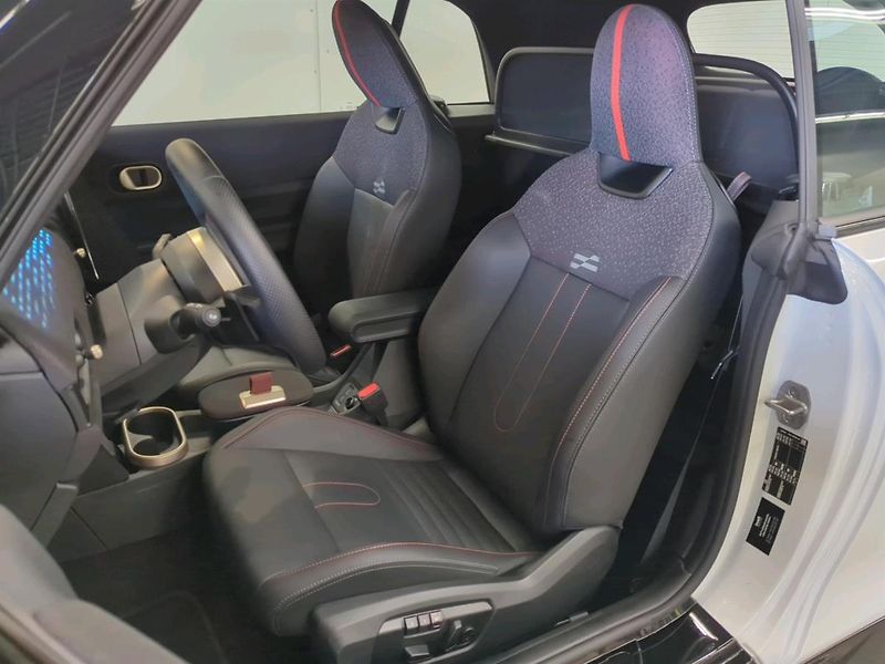 Mini Ostatní John Cooper Works Cabrio - fotka 11 z 17