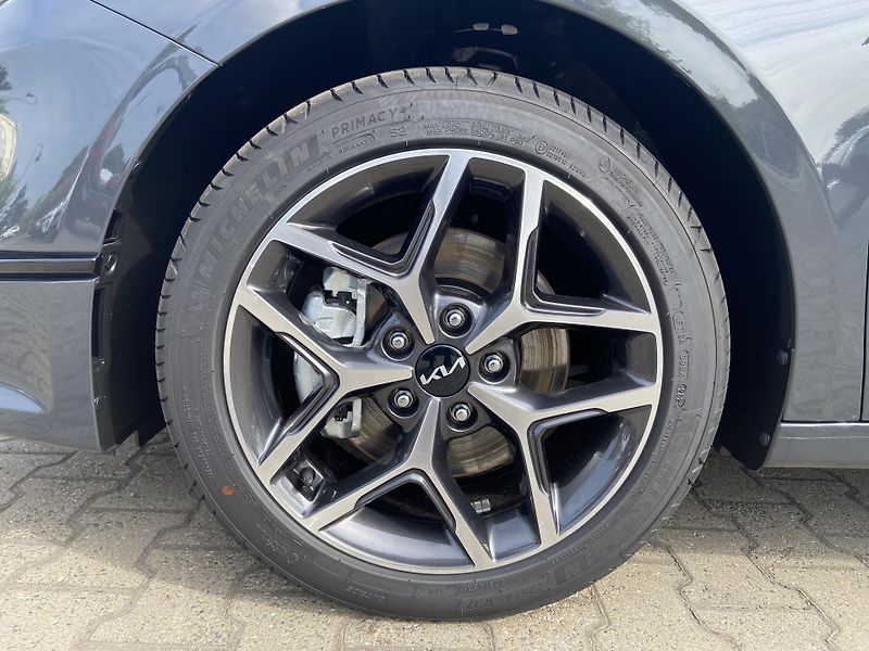 Kia Ceed SW (2025) 7DCT TOP+Busines