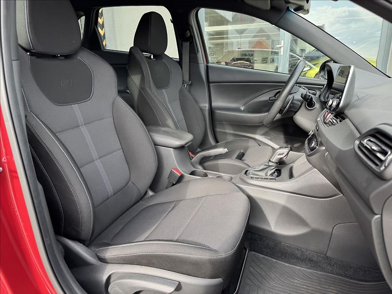 Hyundai i30 2,0 T-GDI N Performance DCT - fotka 13 z 17