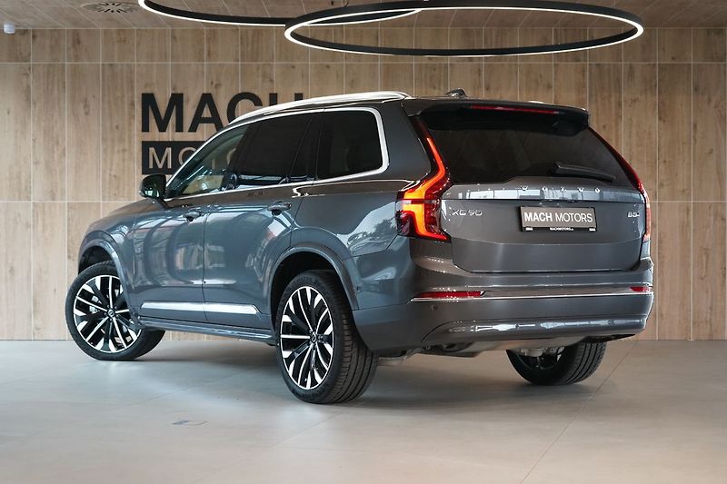 Volvo XC90 B5 PLUS Bright, Vzduch, 360° - fotka 11 z 50
