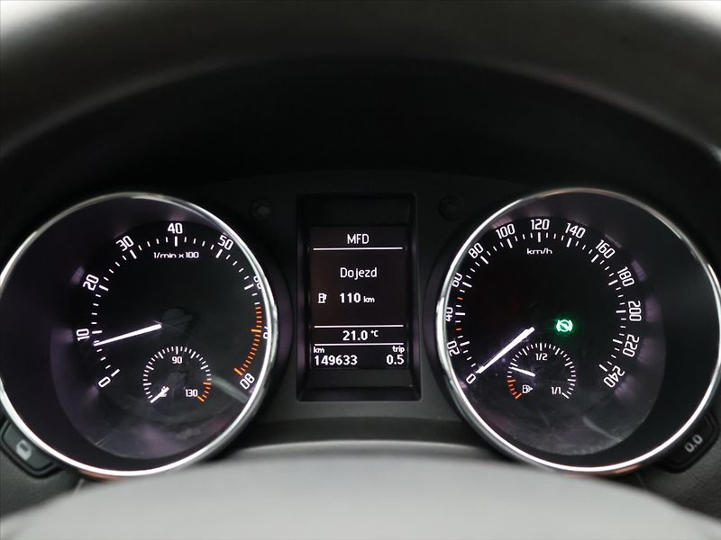 Škoda Yeti 1,4 TSI 90kW DSG Ambition - fotka 18 z 33
