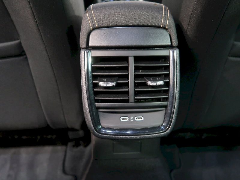 Škoda Scala (2021) STYLE 1.5TSI 110KW - fotka 33 z 35