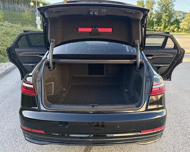 Audi A8 (2022) 50TDI  210KW FACELIFT - fotka 11 z 34