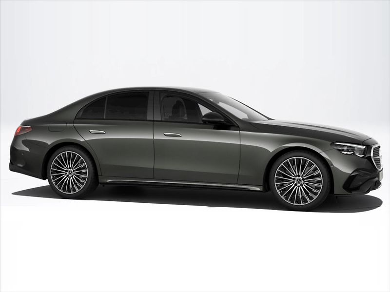 Mercedes-Benz Třídy E (2026) 2,0 E 220 d 4MATIC - fotka 3 z 9