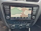 Škoda Octavia (2016) 2.0 TDI JOY TOP NAVI XENONY - náhled 26