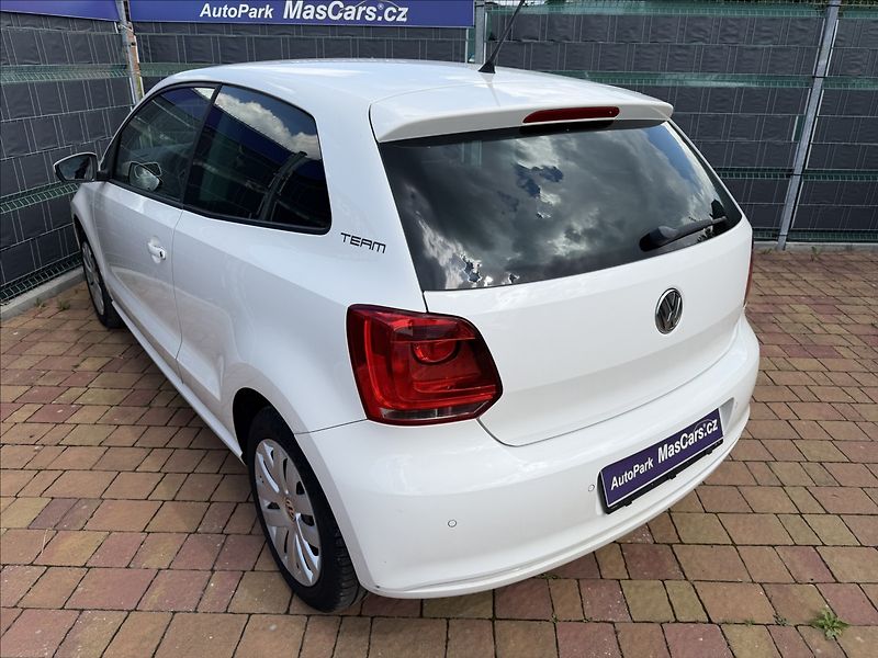 Volkswagen Polo 1.2 Team - fotka 6 z 15