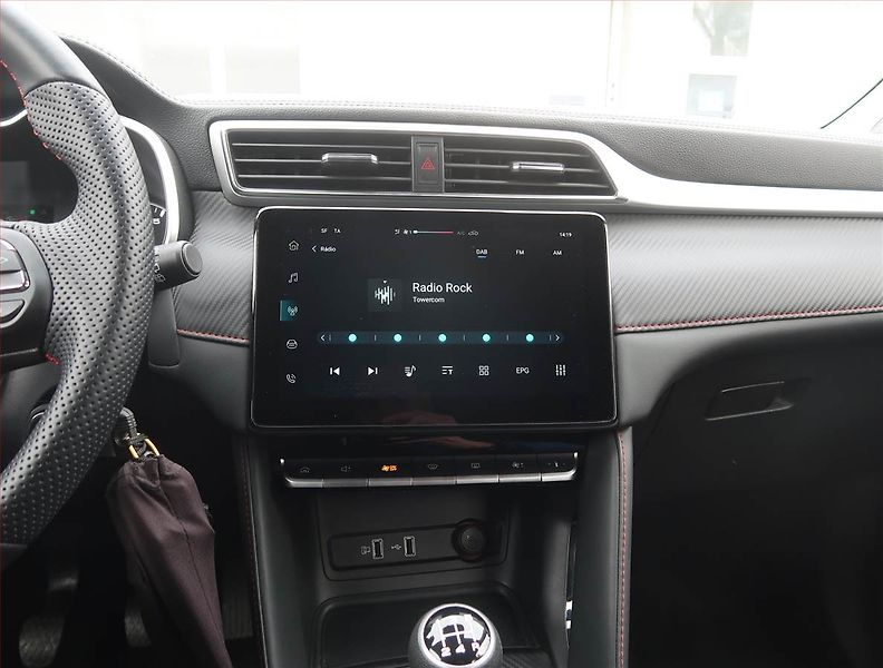 MG ZS (2025) 1.5, Serv.kniha, Navi - fotka 12 z 18