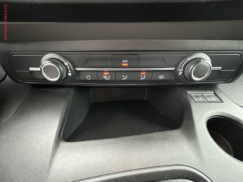 Peugeot Rifter (2019) 1.2PT, 1.maj,ČR, servis - fotka 13 z 15