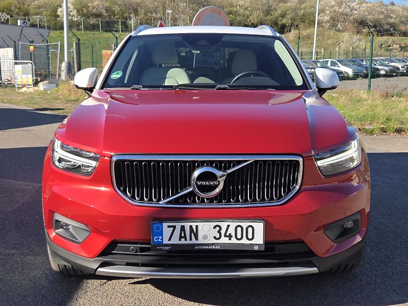 Volvo XC40 (2019) 2,0D3 1.majitel - fotka 2 z 11