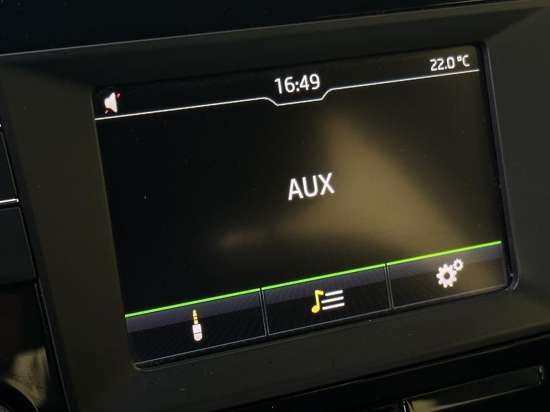 Škoda Rapid (2015) SPACEBACK 1.2TSI/66kW ACTIVE  - fotka 11 z 30