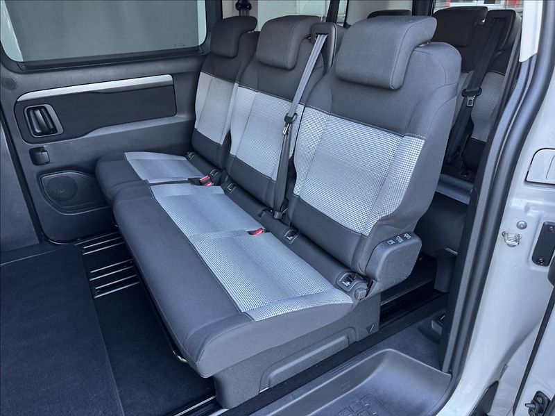 Citroën SpaceTourer 2,0 BlueHDi,8míst,DPH,1.maj,ČR - fotka 23 z 50