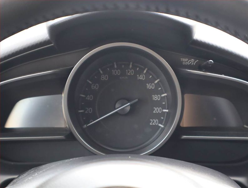 Mazda 2 (2019) 1.4 i, Navi, Tempomat - fotka 10 z 16