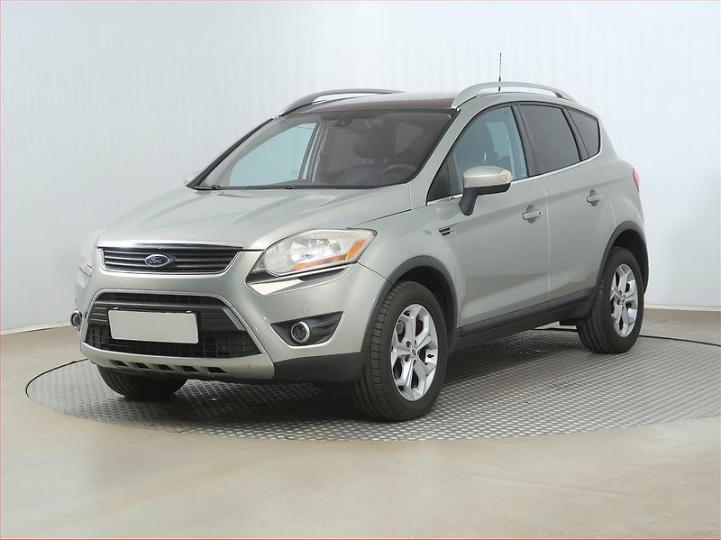 Ford Kuga (2009) 2.0 TDCi, po STK, Tažné - fotka 2 z 17