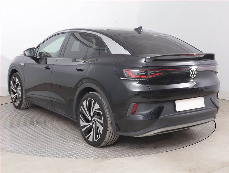 Volkswagen ID.5 (2022) Pro Perf. (82 kWh), SoH 95% - fotka 4 z 19