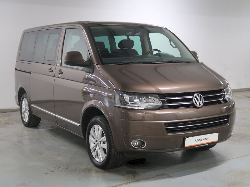 Volkswagen Multivan (2013) LIFE 2.0TDI 132KW 7MÍST - fotka 6 z 30