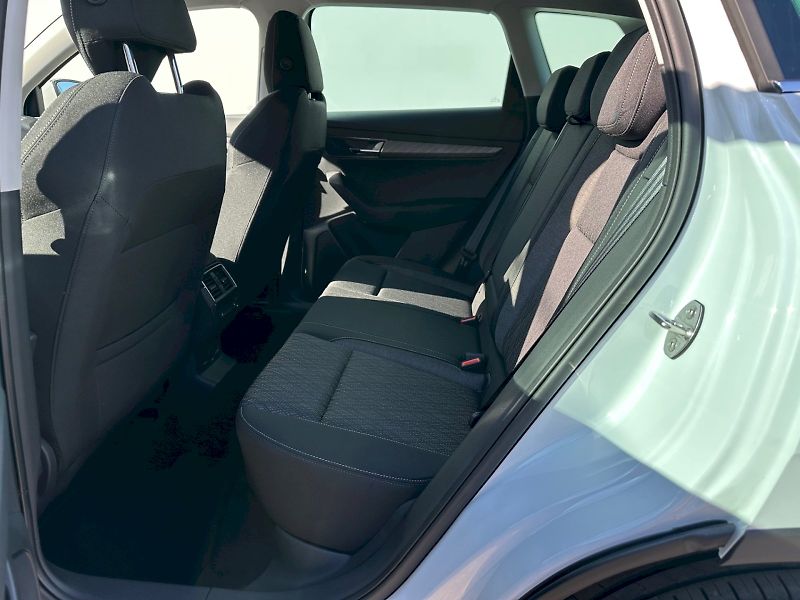Škoda Karoq (2026) 1,5 TSI / 110 KW / DSG / Top S - fotka 7 z 30