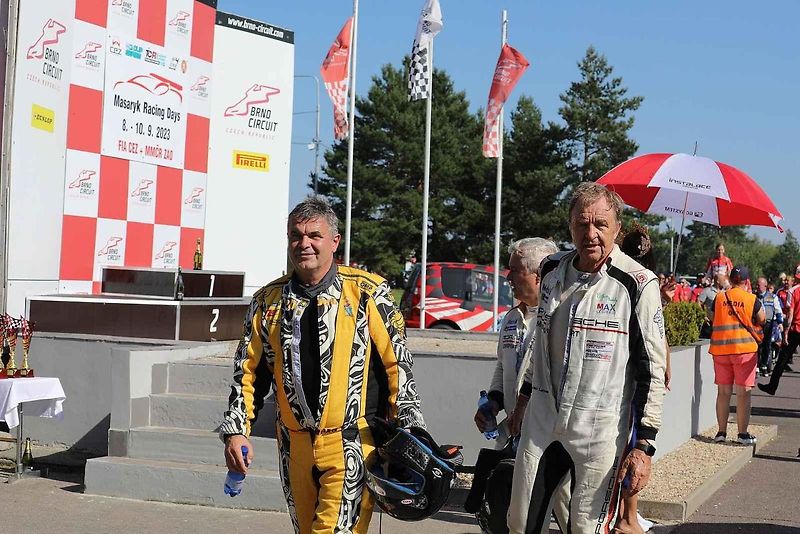 Druhý zářijový víkend patřil na Automotodromu Brno tradiční události Masaryk Racing Days.