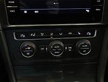 Volkswagen Golf (2019) 1.5 TSI, Serv.kniha, Tempomat - náhled 14