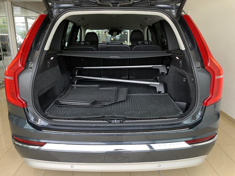 Volvo XC90 B5 AWD INSCRIPTION AT8, ČR - fotka 11 z 49