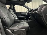Volvo XC40 T3 R-DESIGN  - náhled 18