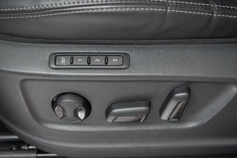 Škoda Kodiaq 2.0 TDI DSG*STYLE*ACC*DPH*ČR 1 - fotka 17 z 43