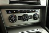 Volkswagen Passat (2015) 2.0 TDI, Navi, Tempomat - náhled 15