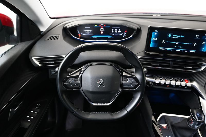 Peugeot 3008 - fotka 17 z 24