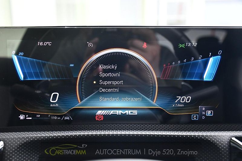 Mercedes-Benz CLA AMG 35 KESSY PANO 4MATIC - fotka 31 z 58