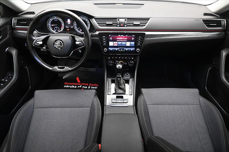 Škoda Superb 2,0 TDI 110kW Style DSG Záruka - fotka 15 z 30