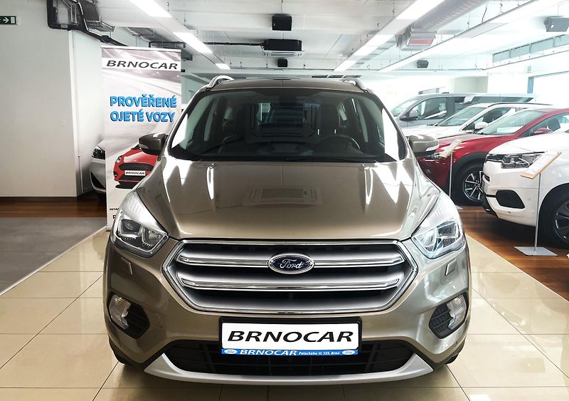 Ford Kuga Titanium 1,5Eoboost, ČR, 1.MAJ - fotka 2 z 27