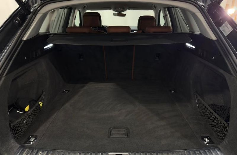 Audi Q8 e-tron 50 Q SoH 95% 360Kam Vzduch LED - fotka 25 z 26