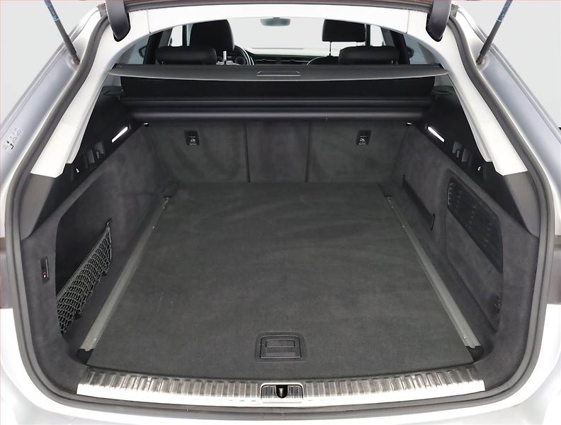 Audi A6 (2019) Sport 40 TDI - fotka 17 z 17