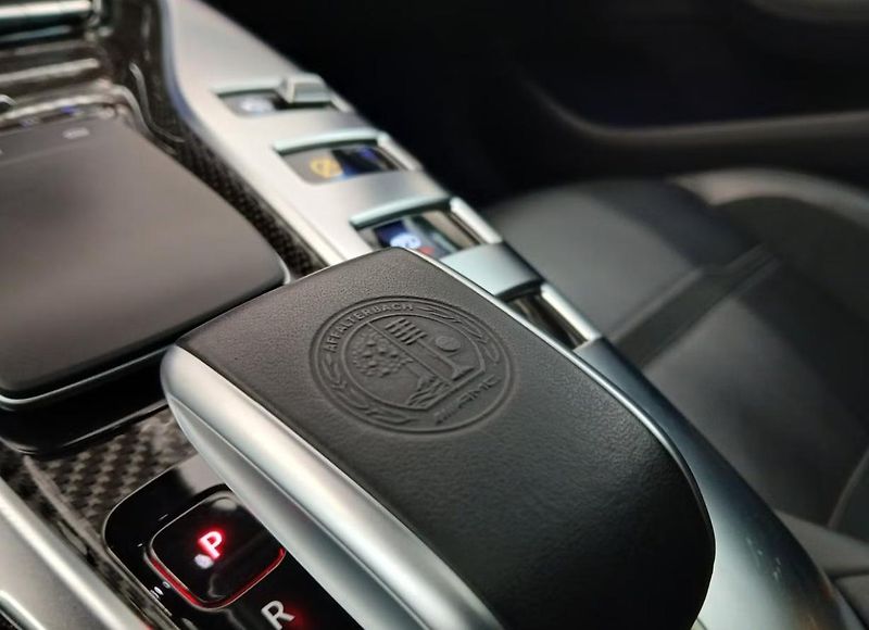Mercedes-Benz AMG GT 63 S 4M HuD 360k Matrix Masáž - fotka 28 z 38