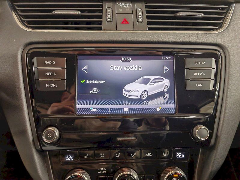 Škoda Octavia (2018) 1.0 TSI 85 kW Ambition Plus - fotka 13 z 25