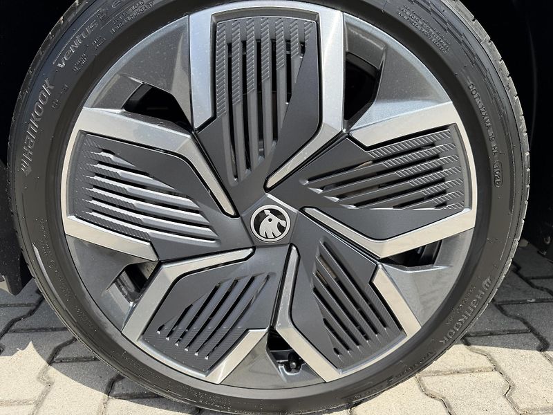 Škoda Kodiaq (2026) 2.0TDI 142kW 4X4 SP PAN TZ NT! - fotka 18 z 51