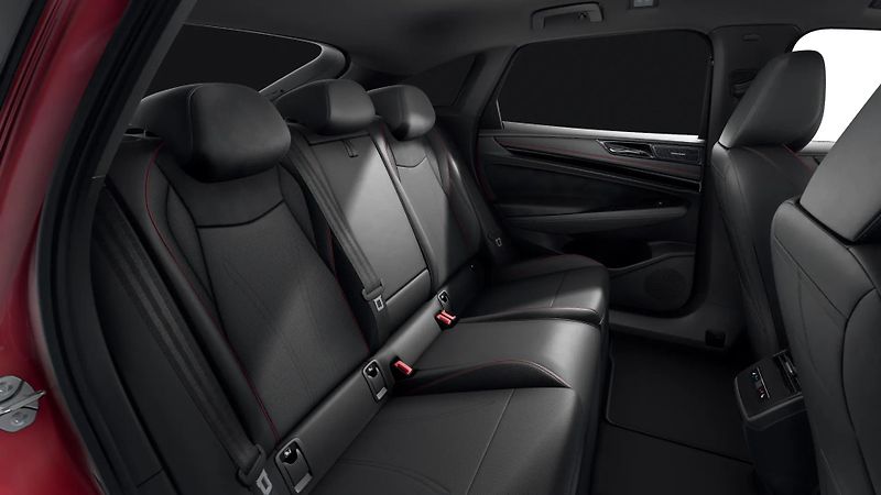 Volkswagen ID.7 (2025) GTX*4MOTION*ZÁRUKA*TAŽNÉ*MAX - fotka 13 z 14