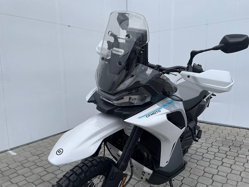 CFMOTO (2026) 1000MT-X Adventure EU5+ - fotka 6 z 12
