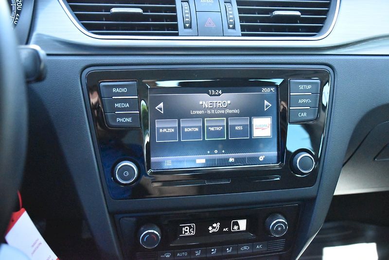 Škoda Rapid (2017) STYLE Plus 1.0 TSI 81kW - fotka 19 z 30