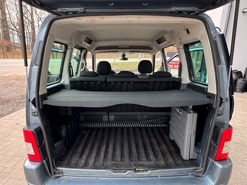 Citroën Berlingo (2008) 1.4 Klima - fotka 22 z 30