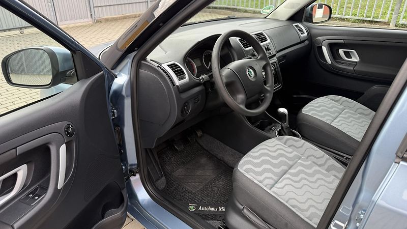 Škoda Fabia (2009) 1.6 16V*77kW*STYLE-EDITION*TOP - fotka 12 z 21