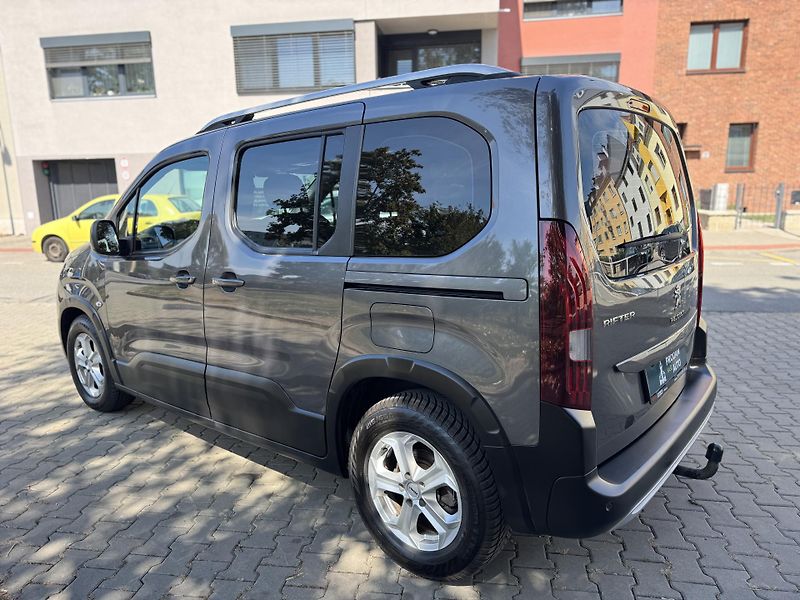 Peugeot Rifter (2019) 1.5 HDi - fotka 4 z 24