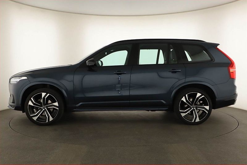 Volvo XC90 (2021) B5 AWD - fotka 3 z 20